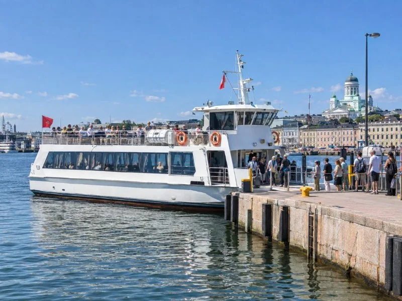 Mit dem Wasserbus nach Suomenlinna: Hin- und Rückfahrt ab Marktplatz